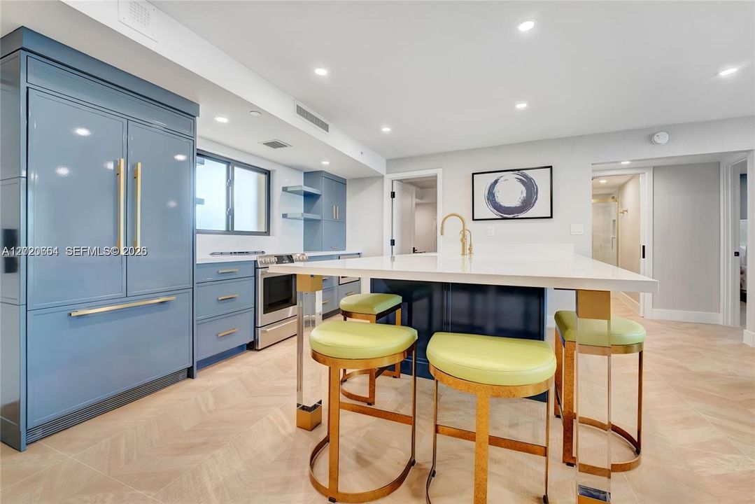 For Rent: $13,000 (3 beds, 2 baths, 1170 Square Feet)
