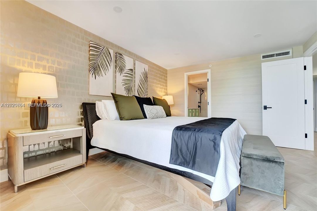 For Rent: $13,000 (3 beds, 2 baths, 1170 Square Feet)
