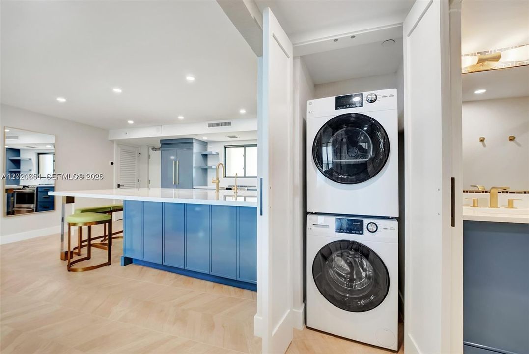 For Rent: $13,000 (3 beds, 2 baths, 1170 Square Feet)