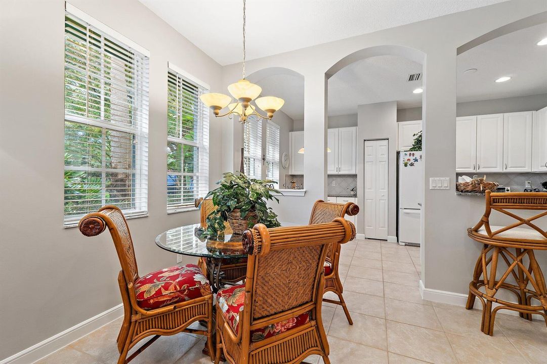 011-153EvergrenePkwy-PalmBeachGardens-SM