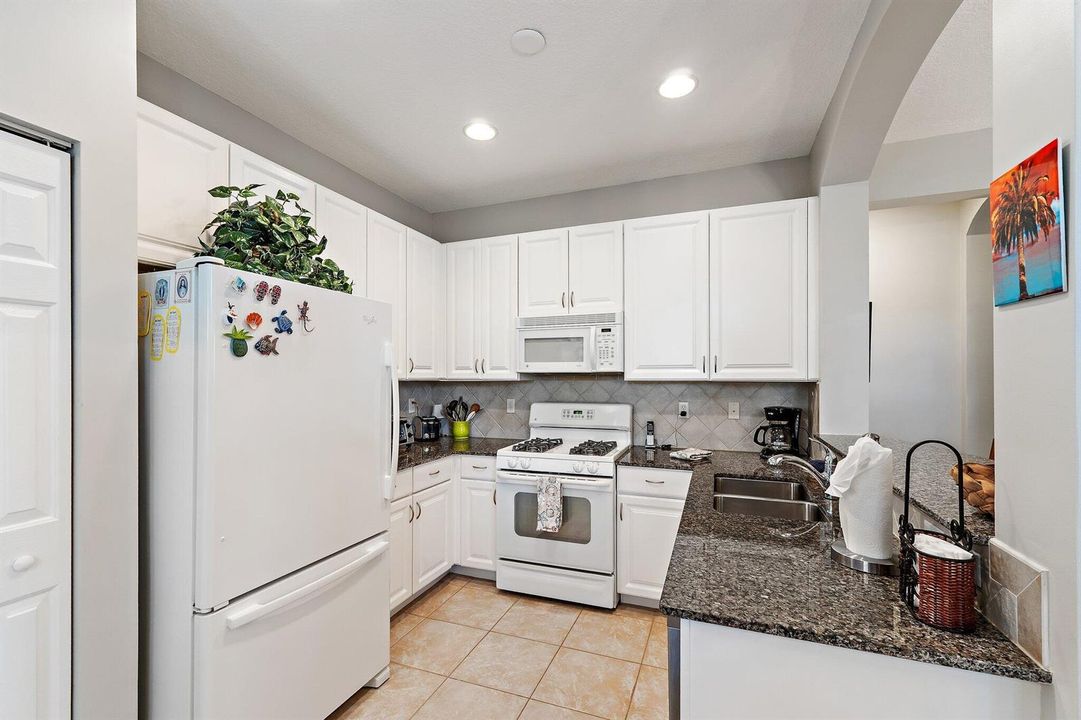 015-153EvergrenePkwy-PalmBeachGardens-SM