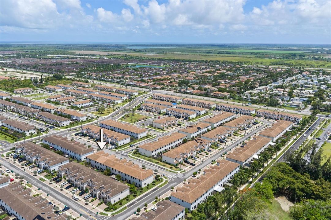 En Venta: $460,000 (4 camas, 2 baños, 1820 Pies cuadrados)