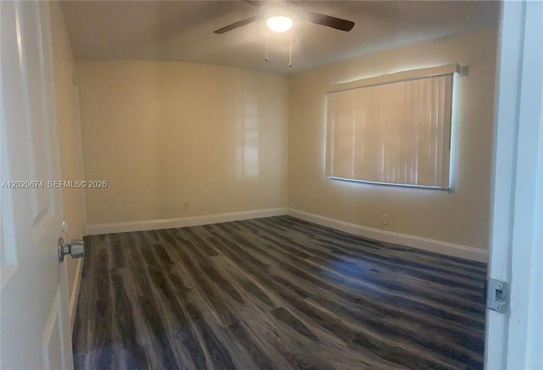 For Rent: $2,485 (2 beds, 2 baths, 952 Square Feet)