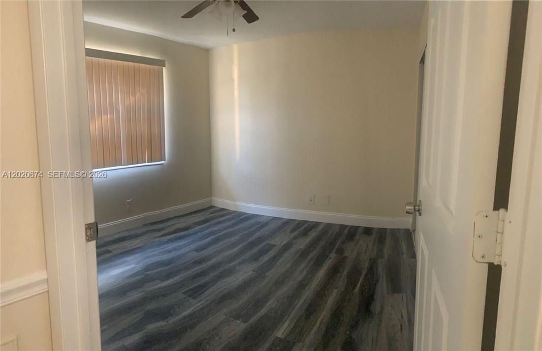 For Rent: $2,485 (2 beds, 2 baths, 952 Square Feet)