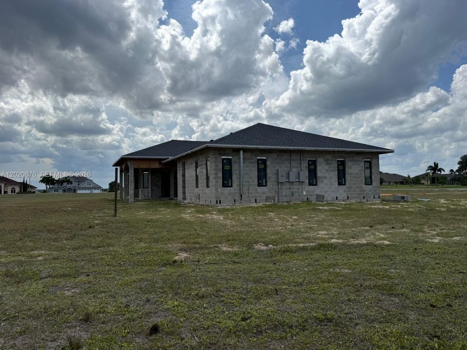 For Sale: $450,000 (4 beds, 4 baths, 0 Square Feet)