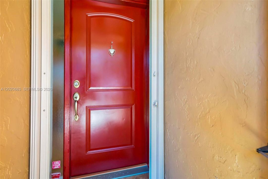 En Venta: $400,000 (2 camas, 2 baños, 1272 Pies cuadrados)