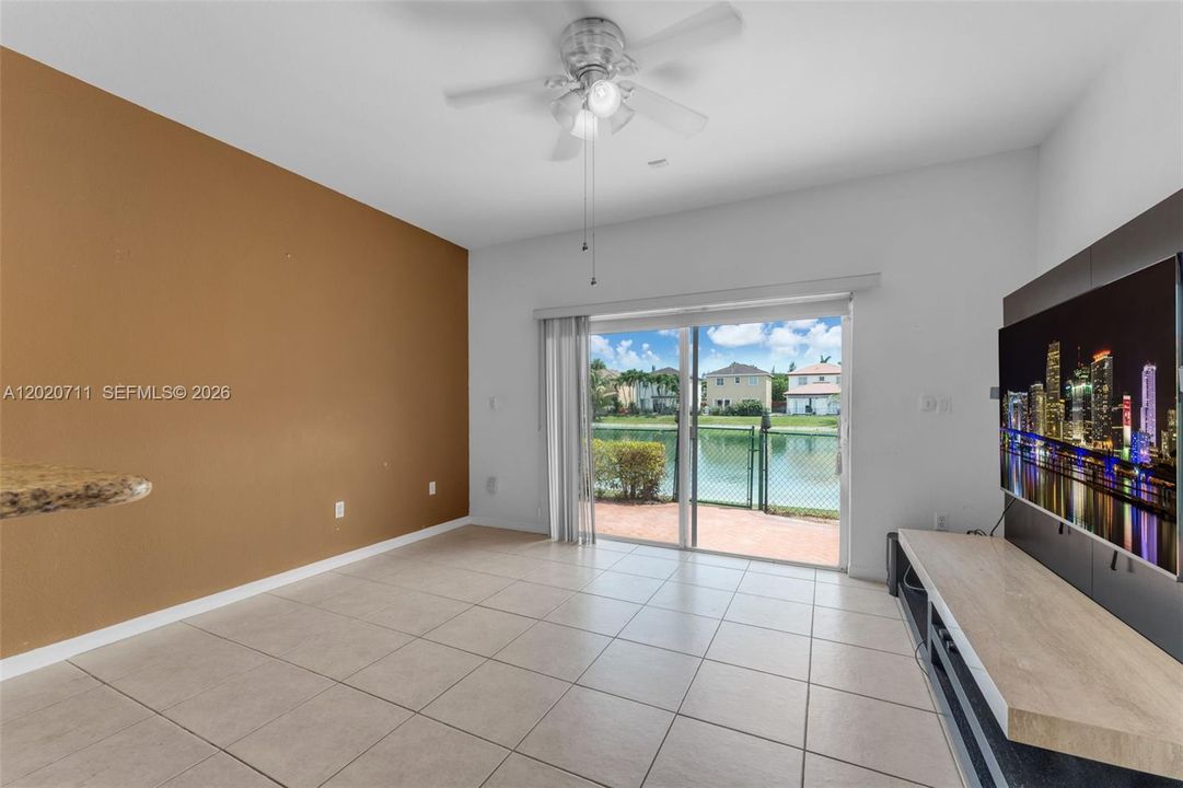 For Sale: $875,000 (4 beds, 3 baths, 1909 Square Feet)