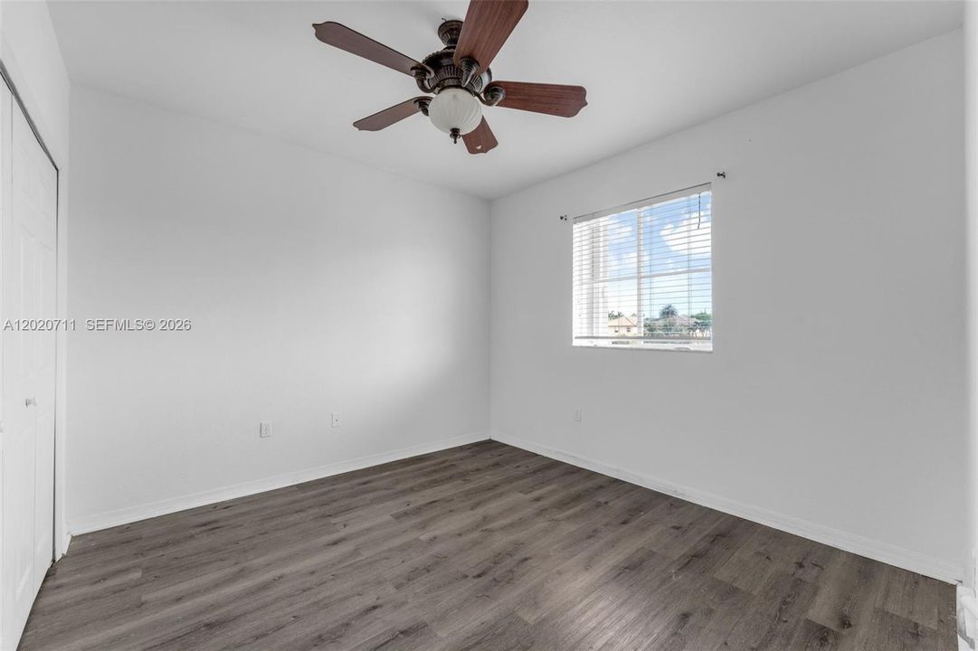 For Sale: $875,000 (4 beds, 3 baths, 1909 Square Feet)