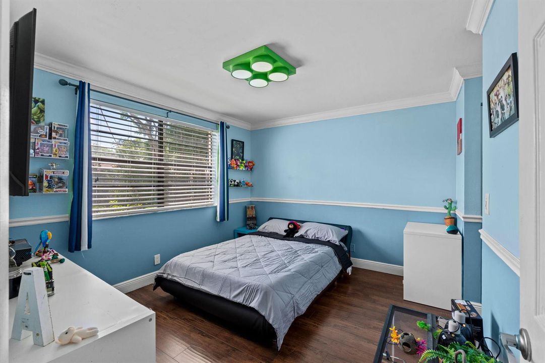 24-web-or-mls-A7406263