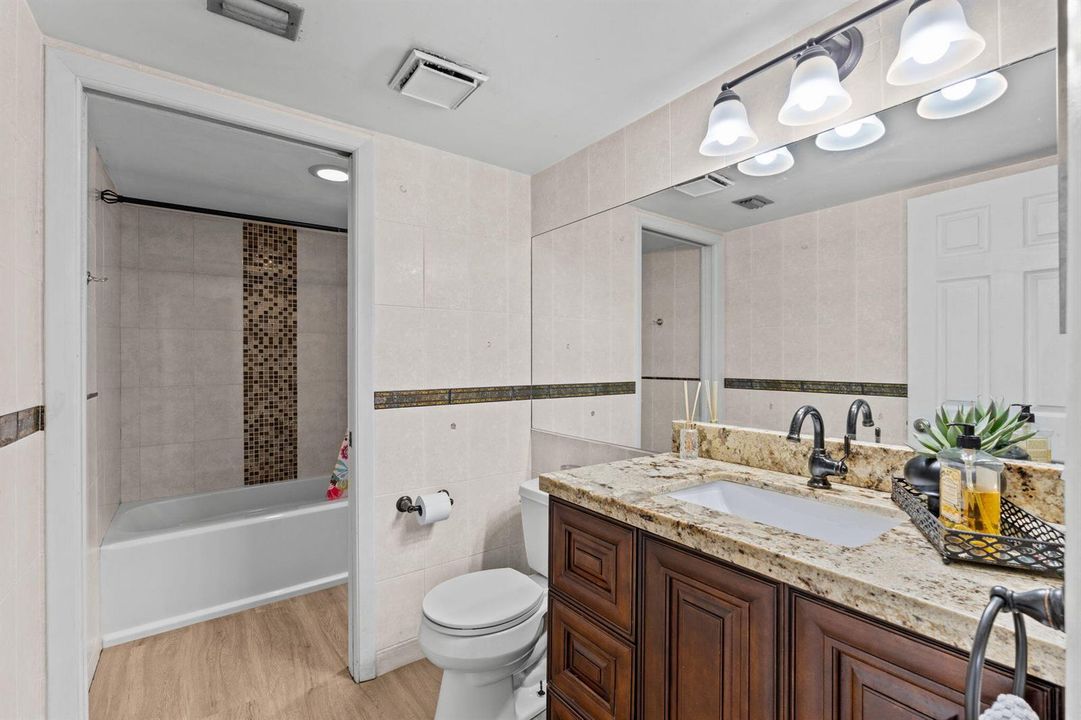 22-web-or-mls-A7406206