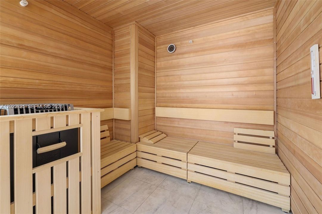 En Renta: $25,500 (4 camas, 4 baños, 2368 Pies cuadrados)