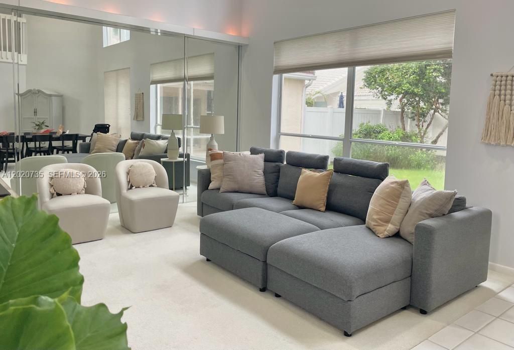 Active With Contract: $4,750 (3 beds, 2 baths, 2299 Square Feet)