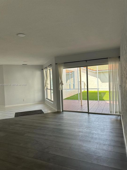 Active With Contract: $4,750 (3 beds, 2 baths, 2299 Square Feet)