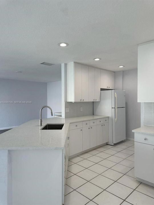Active With Contract: $4,750 (3 beds, 2 baths, 2299 Square Feet)