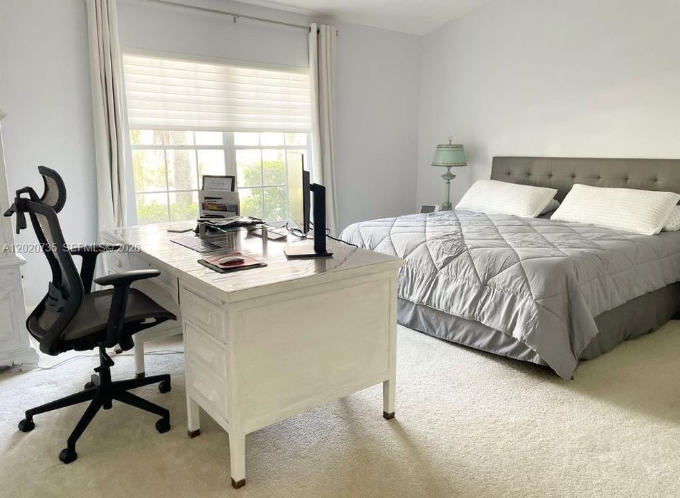 Active With Contract: $4,750 (3 beds, 2 baths, 2299 Square Feet)
