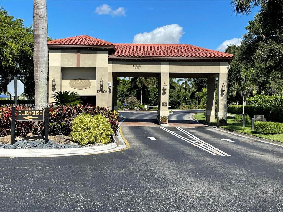 Active With Contract: $4,750 (3 beds, 2 baths, 2299 Square Feet)