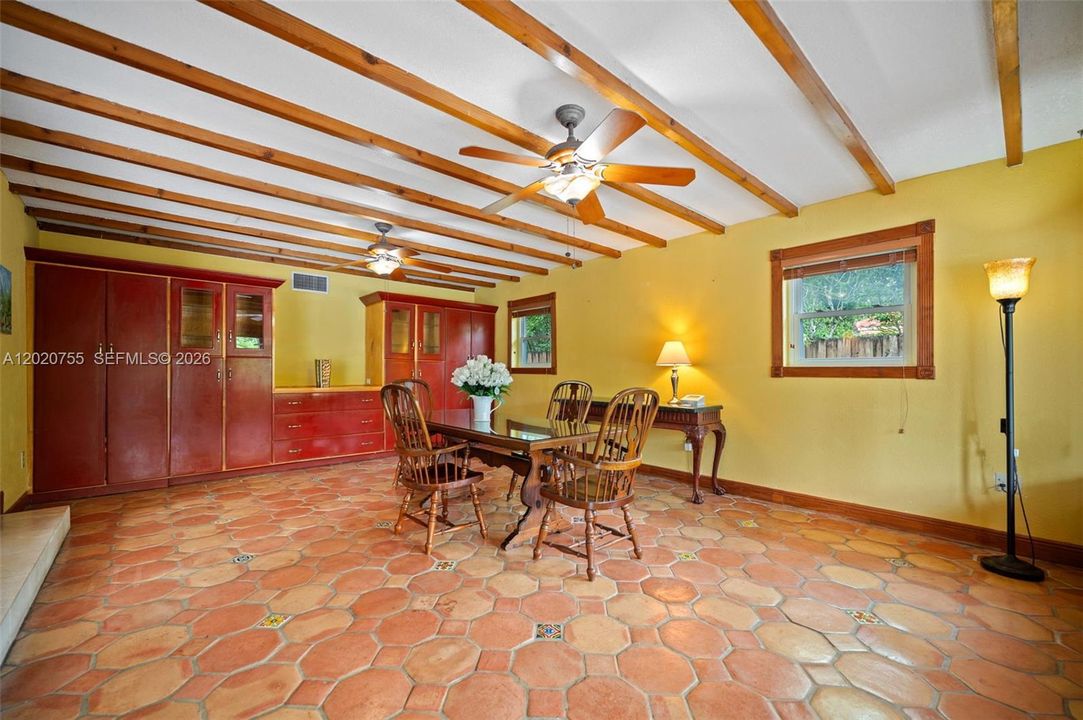 For Sale: $849,000 (3 beds, 2 baths, 2165 Square Feet)