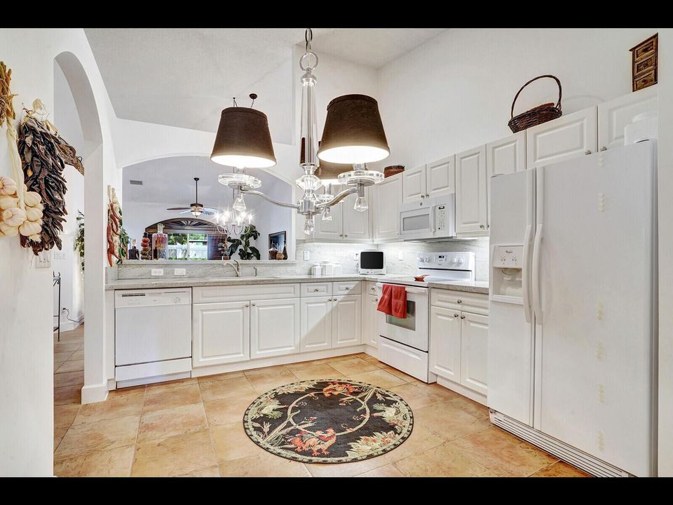 Spacious Kitchen