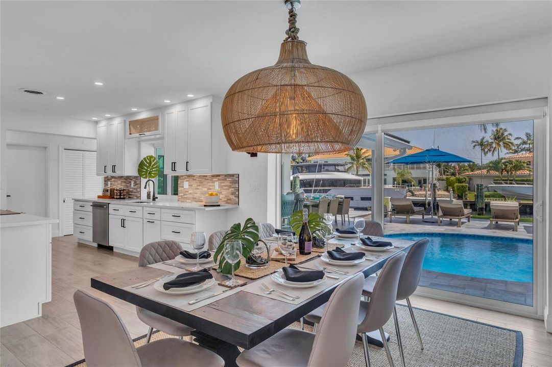 Dining area for 8