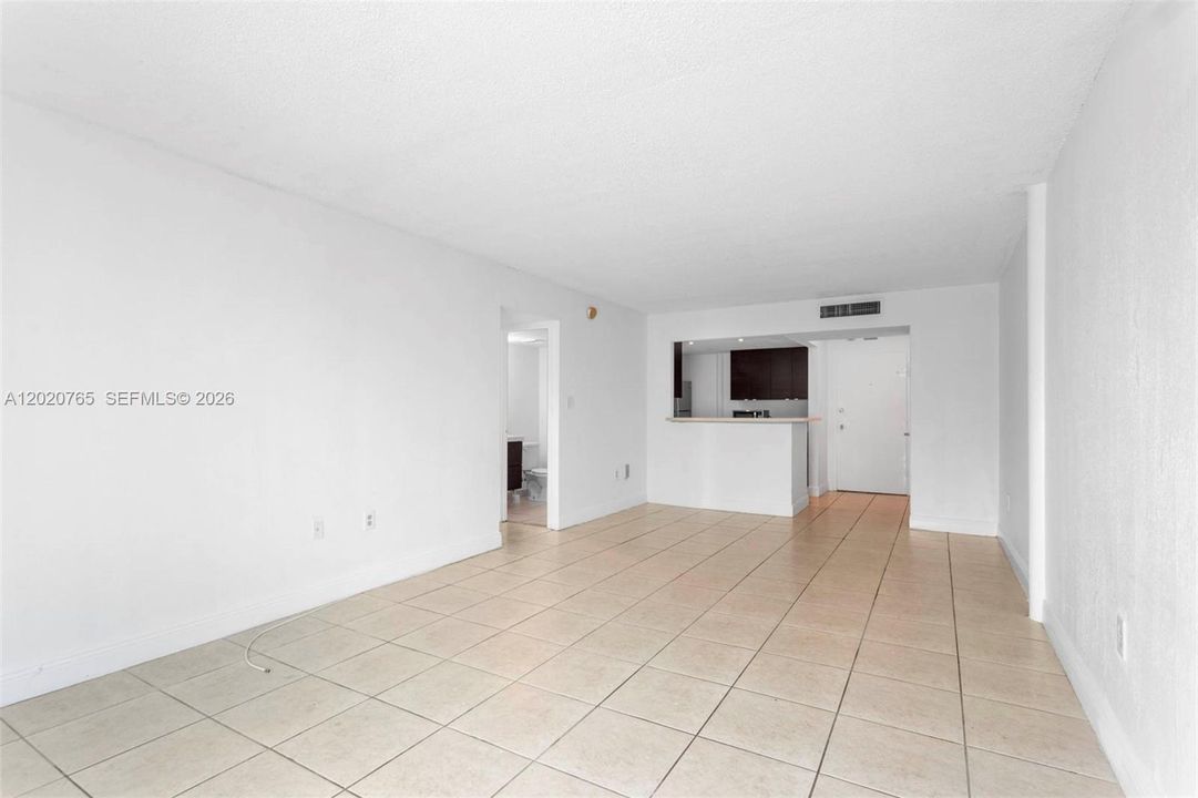 Living/Dining Area