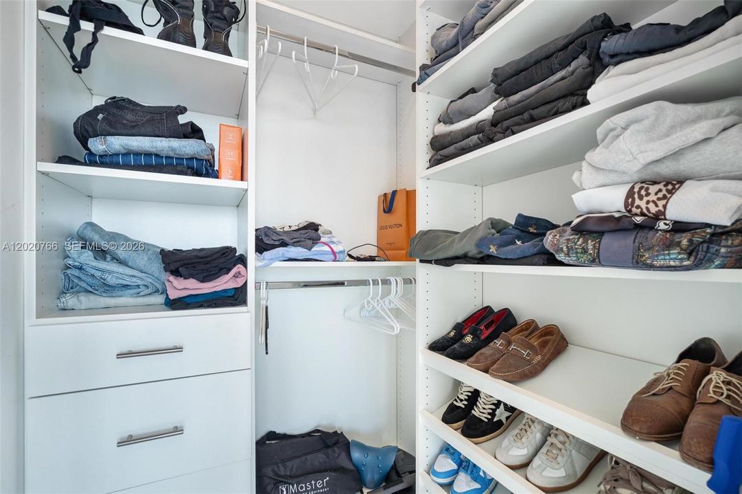 En Renta: $29,000 (4 camas, 4 baños, 3626 Pies cuadrados)