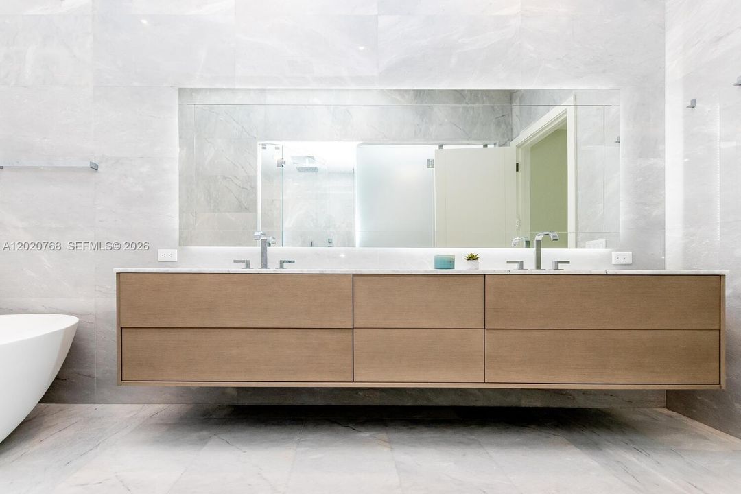Master bathroom.