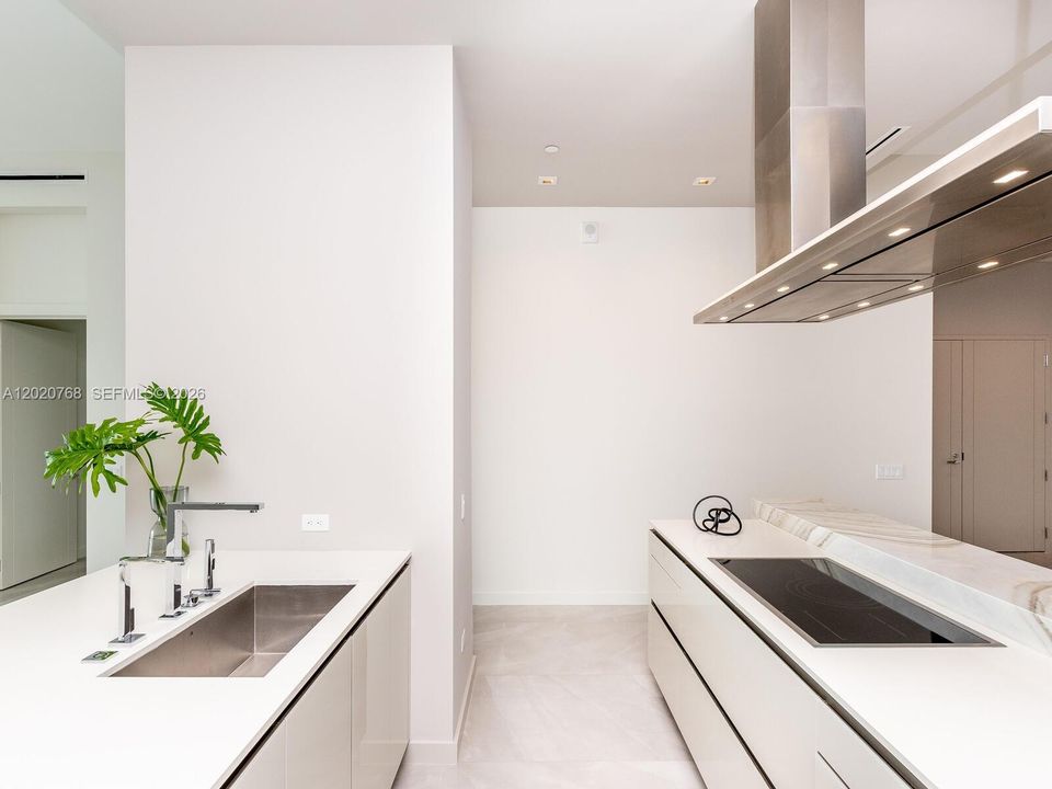For Sale: $5,700,000 (3 beds, 4 baths, 0 Square Feet)