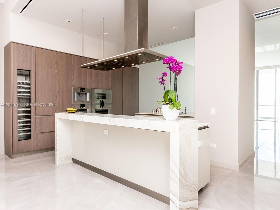 For Sale: $5,700,000 (3 beds, 4 baths, 0 Square Feet)