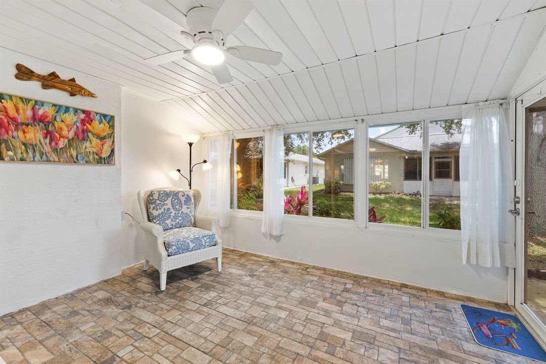 FLORIDA ROOM