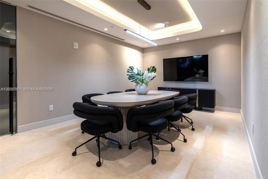 Active With Contract: $8,950 (2 beds, 3 baths, 0 Square Feet)
