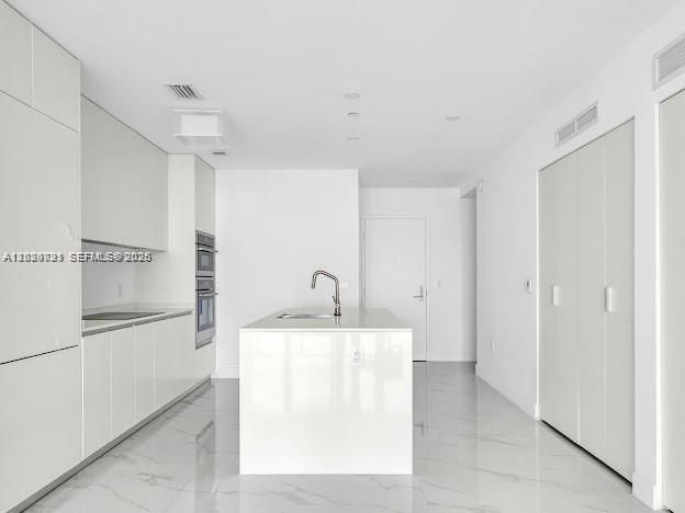Active With Contract: $8,950 (2 beds, 3 baths, 0 Square Feet)