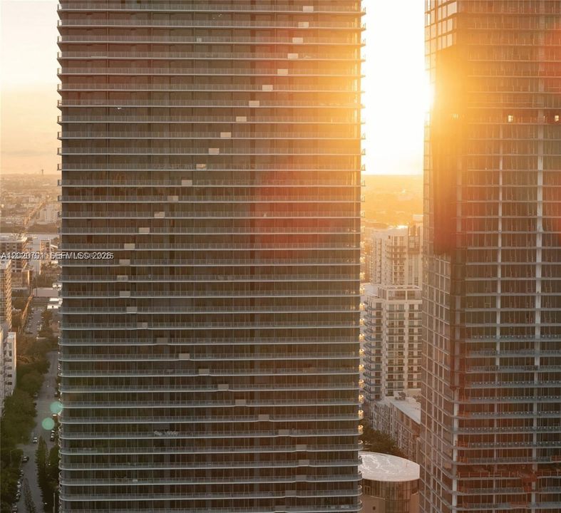 Active With Contract: $8,950 (2 beds, 3 baths, 0 Square Feet)