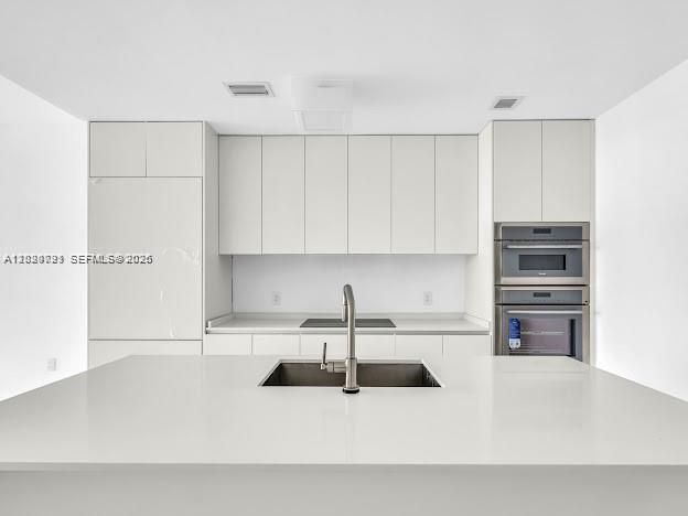 Active With Contract: $8,950 (2 beds, 3 baths, 0 Square Feet)