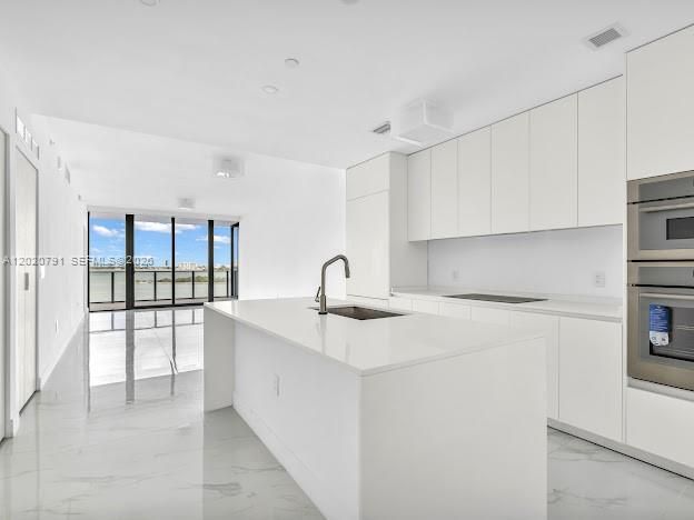 Active With Contract: $8,950 (2 beds, 3 baths, 0 Square Feet)