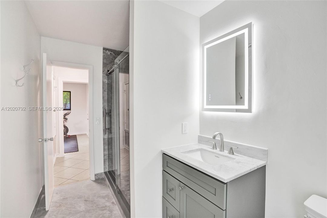 Second bathroom/ cabana bathroom