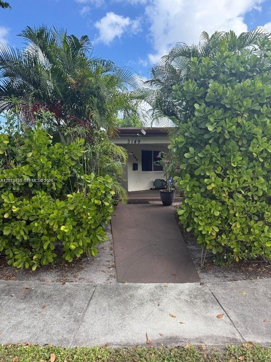 En Venta: $639,000 (3 camas, 2 baños, 1673 Pies cuadrados)