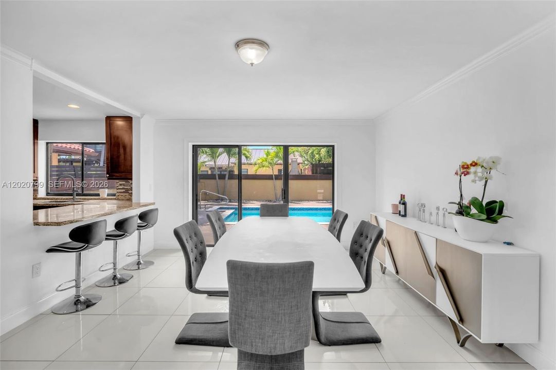 For Sale: $650,000 (3 beds, 2 baths, 2149 Square Feet)