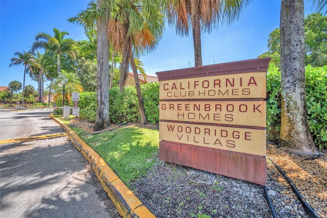 For Sale: $650,000 (3 beds, 2 baths, 2149 Square Feet)