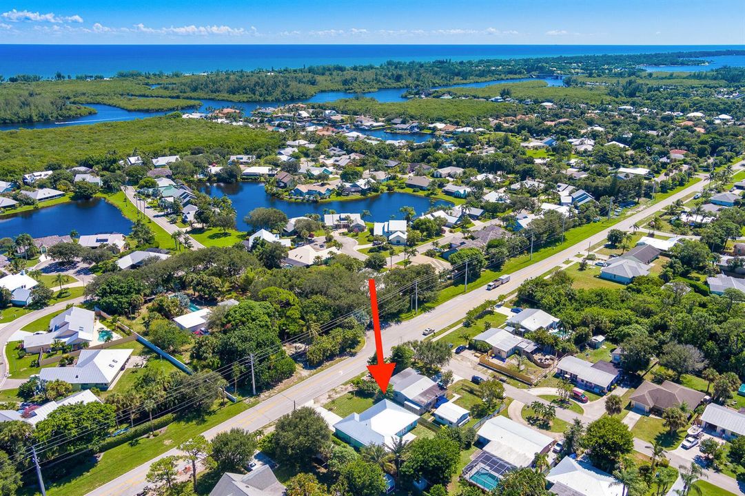 10600 SE Gomez Ave, Hobe Sound, FL 33455