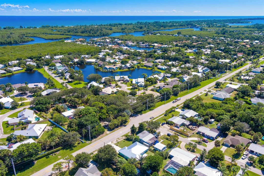 10600 SE Gomez Ave, Hobe Sound, FL 33455