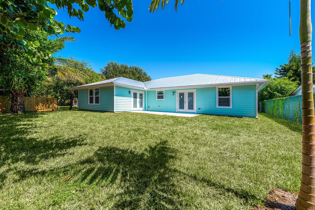 10600 SE Gomez Ave, Hobe Sound, FL 33455