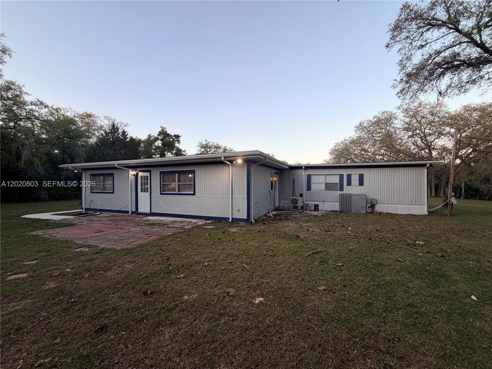 En Venta: $225,000 (4 camas, 2 baños, 1849 Pies cuadrados)