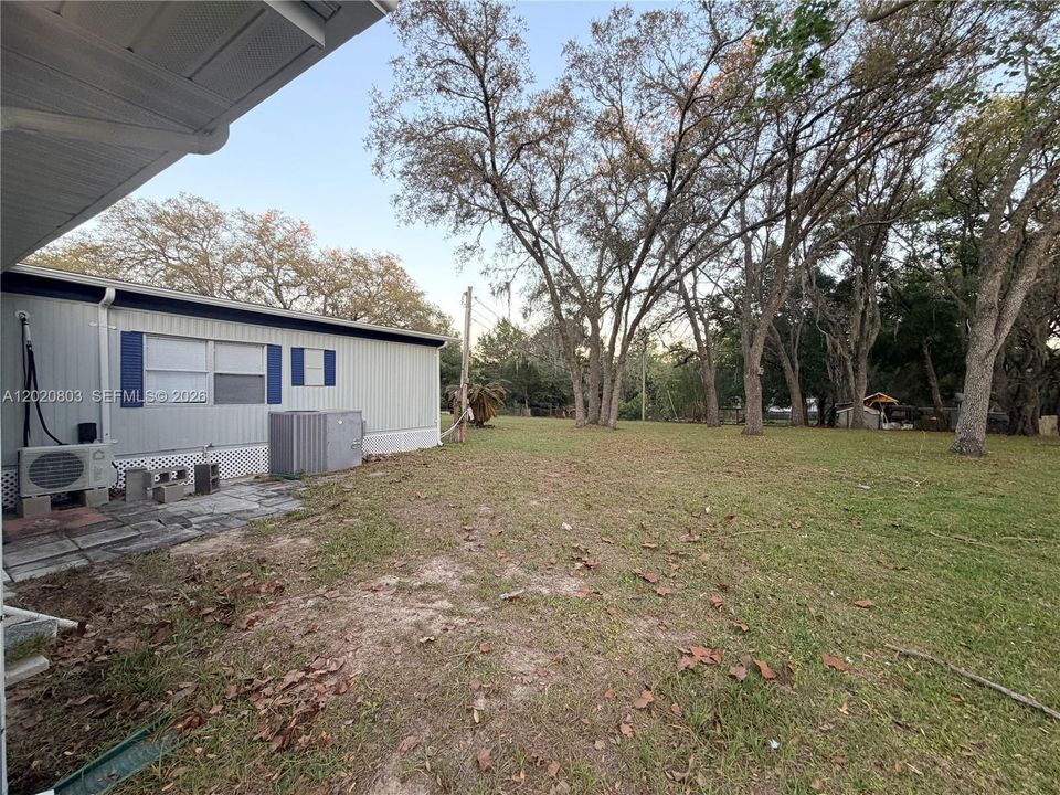 En Venta: $225,000 (4 camas, 2 baños, 1849 Pies cuadrados)