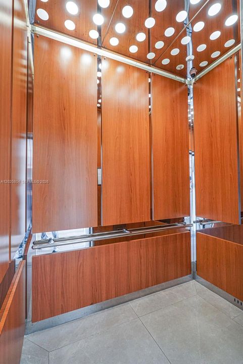 For Sale: $795,000 (2 beds, 2 baths, 1497 Square Feet)
