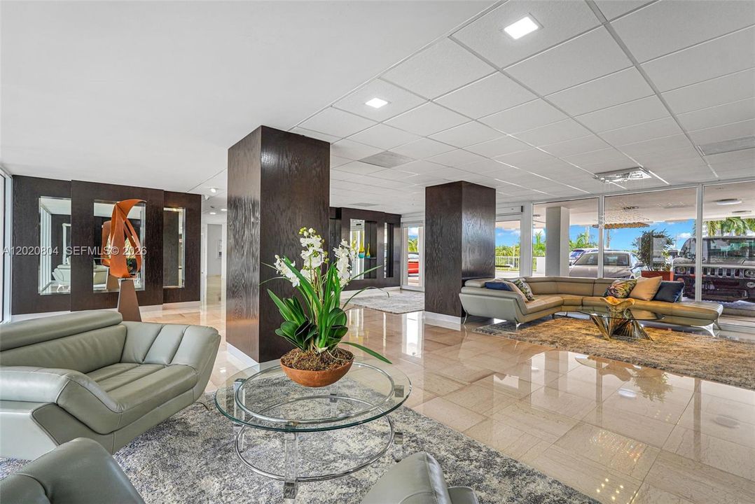 For Sale: $795,000 (2 beds, 2 baths, 1497 Square Feet)