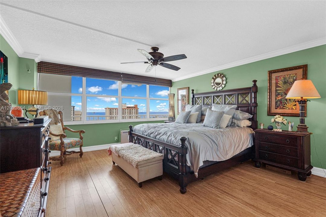 For Sale: $795,000 (2 beds, 2 baths, 1497 Square Feet)