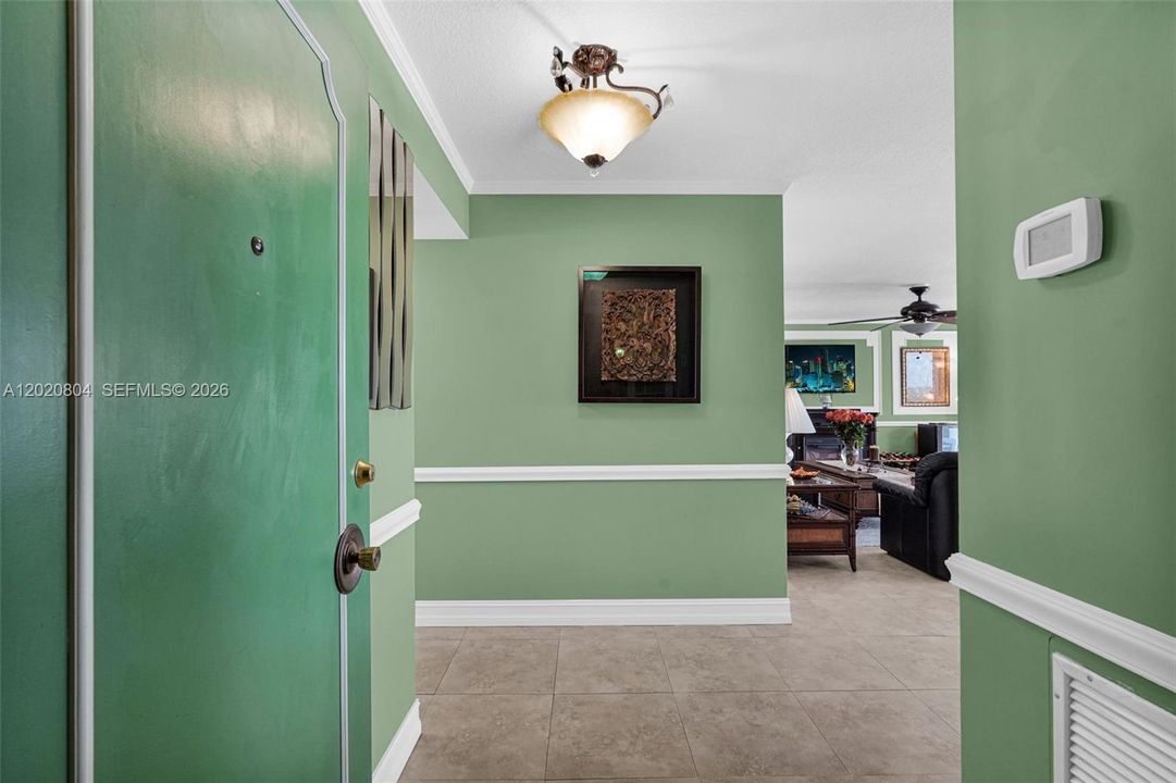 For Sale: $795,000 (2 beds, 2 baths, 1497 Square Feet)