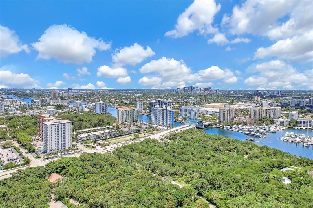 For Sale: $795,000 (2 beds, 2 baths, 1497 Square Feet)