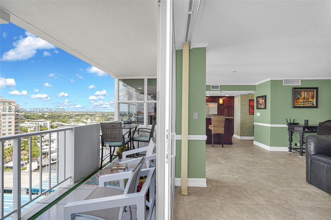 For Sale: $795,000 (2 beds, 2 baths, 1497 Square Feet)