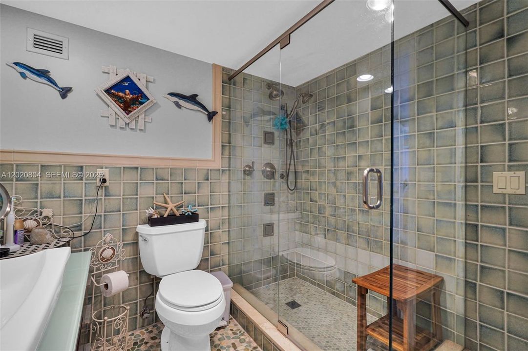 For Sale: $795,000 (2 beds, 2 baths, 1497 Square Feet)